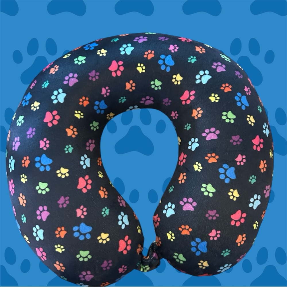 Colorful Paw Print puppy bumper